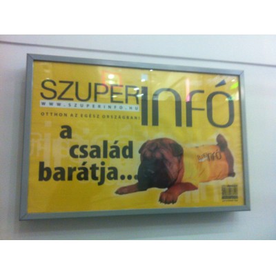 Szuperinfo plakát